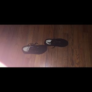 don’t wear them I wear them once I just don’t want them to seat around anymore